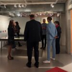 Gedeputeerde Zevenbergen brengt een bezoek aan het Nationaal Archief