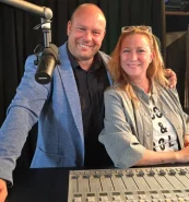 Afbeelding van Fabienne de Vries en Ron Lemmens radiomakers van New Business Radio