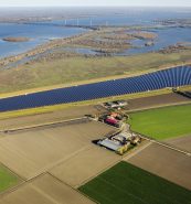 Zonnepark Ooltgensplaat