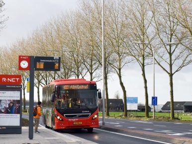 R-net-bus-Zoeterwoude